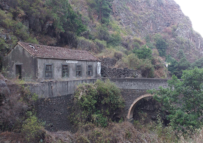 foto noticia ENDESA DONA LA CENTRAL MÁS ANTIGUA DE CANARIAS AL AYUNTAMIENTO DE SANTA CRUZ DE LA PALMA